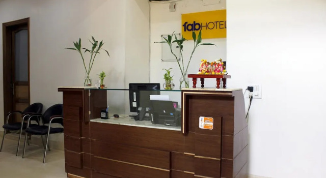 Fabhotel Hill View Suites