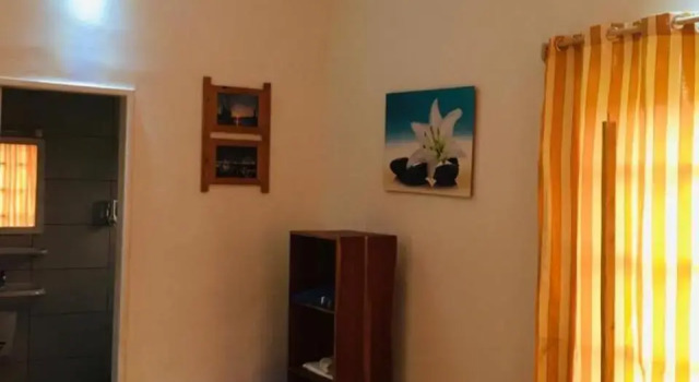 Havre de paix A12, Book Hotel Hotels in Ouidah with Parking, Parking