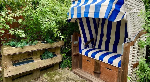 Коттедж Furnished chalet Sint Maartenszee