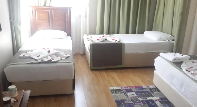 Номер Deluxe Hadrian Gate Hotel