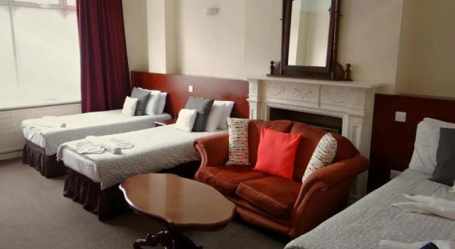 Четырёхместный номер Standard Charlotte Guest House