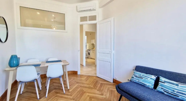 Le FOCH2 by Booking Guys