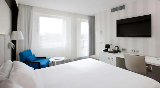 Двухместный номер Standard с террасой NH Madrid Lagasca