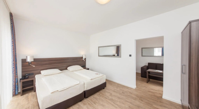 Трёхместный номер Standard Garner Hotel Frankfurt - Main Station