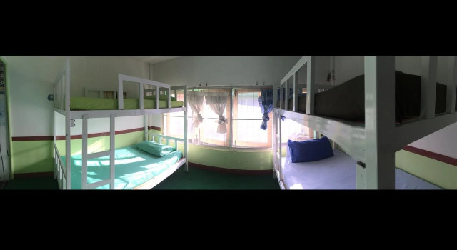 Hatyai Backpackers Hostel, Забронировать Хостел Хостелы Хатъяй, рядом с Автостанция Хат Яй, Хостел