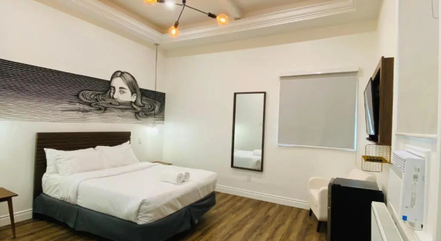 Люкс Deluxe Pembroke Inn