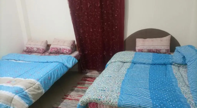 Hana hostel not for Egyptian, Забронировать Хостел Отели Хургада с завтраком, рядом с District Court of Hurghada, Завтраки