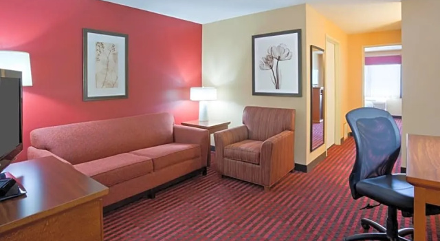 Люкс Quality Inn & Suites Stillwater
