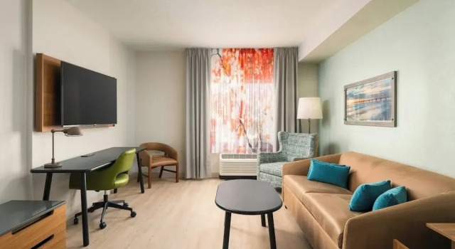 Двухместный люкс Fairfield Inn & Suites by Marriott Jacksonville Beach