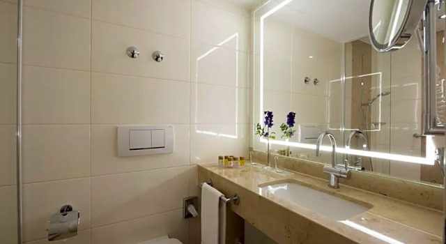 Номер Comfort с балконом и с видом на окрестности Maritim Titisee Hotel