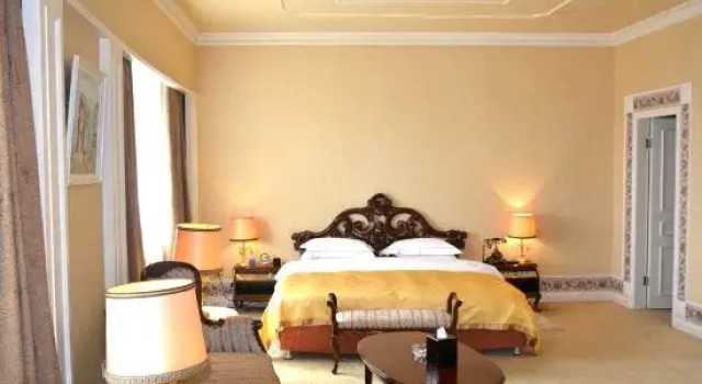 Люкс Presidential Shantou Golden Gulf Hotel