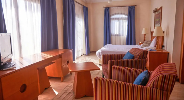 Люкс Presidential с балконом Sweet Rooms