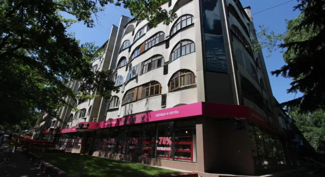 Апартаменты Nadezhda Apartments in touristic area, on the Dostyk avenue 89