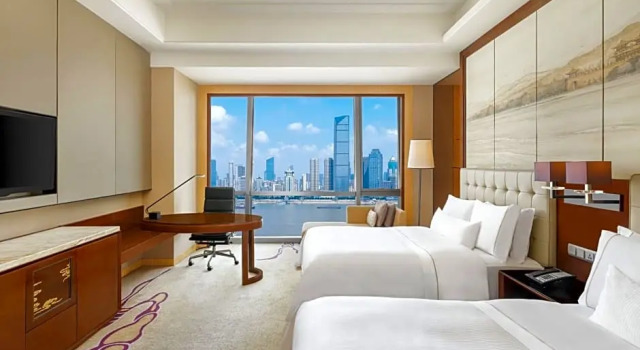 Клубный номер Standard с видом на реку The Westin Wuhan Wuchang