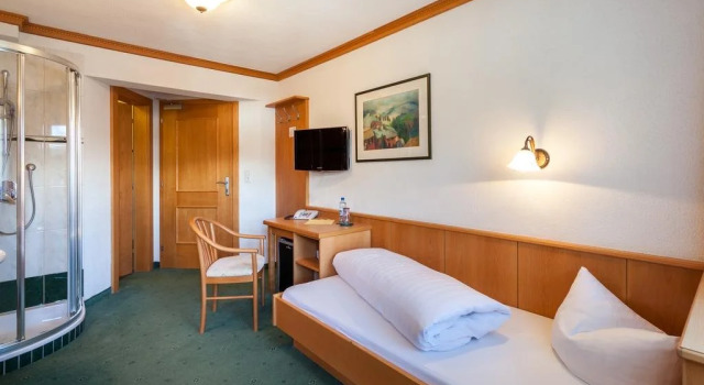 Hotel Garni Troppmair, Rezervovat Apartmánový hotel Hotely v Tyrolsko se snídaní, Snídaně