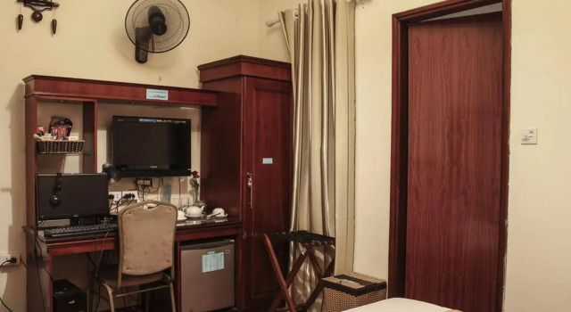 A25 Hotel - 67 Nguyen Truong To