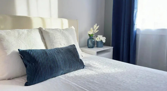 Двухместный номер Deluxe Vancouver West Cozy Retreat by Host Launch