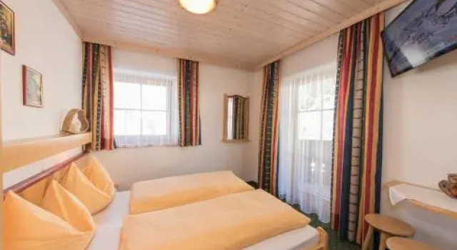 Appartement-Gästehaus Marie Anderl, Забронировать Апартаменты/квартира Апартаменты Зальбах-Хинтерглемм, рядом с Канатная дорога Кольмайсгипфельбан, Апартаменты/квартира