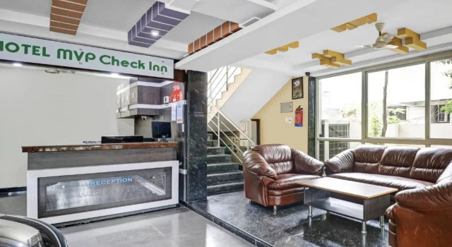 Hotel MVP Check Inn, Rezervovat Hotel Hotely v Andhra Pradesh s parkováním, Parkování