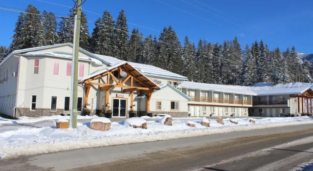 Номер Standard Golden Village Lodge
