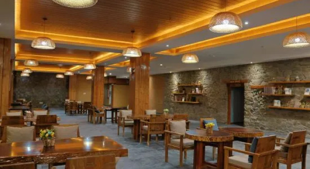 The Brich Forest Resort Hotel, Prenota Resort Hotel resort a Burqin, Resort