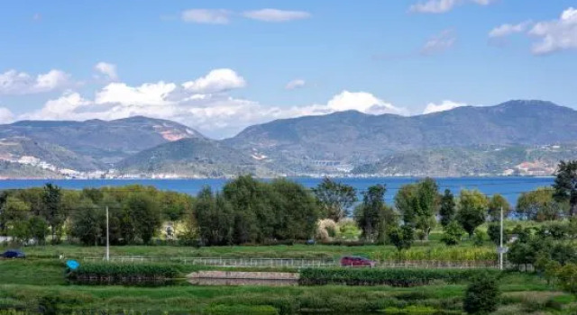 Dali Ban Hai Ting Feng Seaview Pastoral Healing Homestay, Prenota Hotel Hotel a Dali con parcheggio, Parcheggio