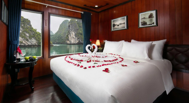 Номер Deluxe с видом на океан Flamingo Luxury Cruises