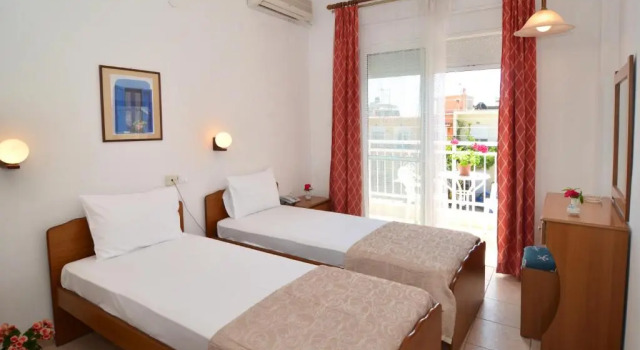 Двухместный номер Standard Hotel TRIADA