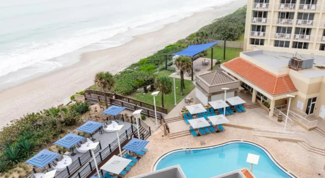 Номер Standard oceanfront Hilton Melbourne Beach Oceanfront