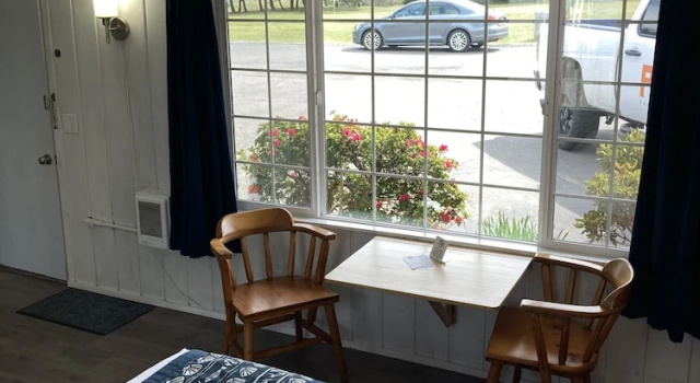 Двухместный номер Standard Цокольный этаж Tillicum Beach Motel - Formerly Deanes Oceanfront Lodge