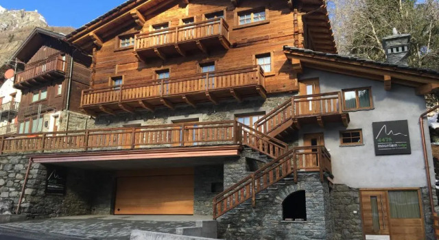 4478 Mountain Lodge