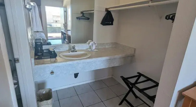 Двухместный номер Deluxe с видом на улицу OceanView Motel