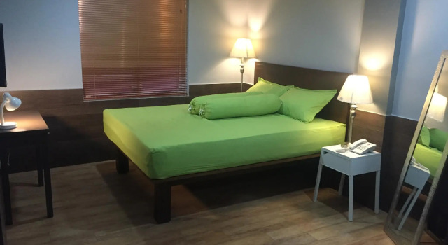 Vysha Residence, Забронировать Отель Отели Джакарты с парковкой, рядом с Wisma 77, Парковка