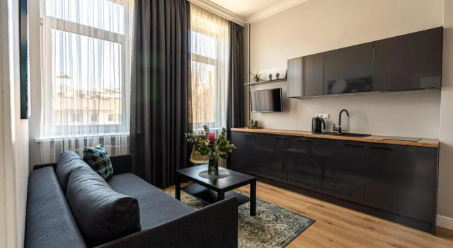 Beautiful apartment in the heart of Kaunas, Забронировать Апартаменты/квартира Апартаменты Каунаса, рядом с Церковь Святого Креста ордена Кармелитов, Апартаменты/квартира