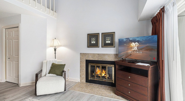 2 King BDR with a Loft Golf Course 5569, Prenota Appartamento Acme Michigan