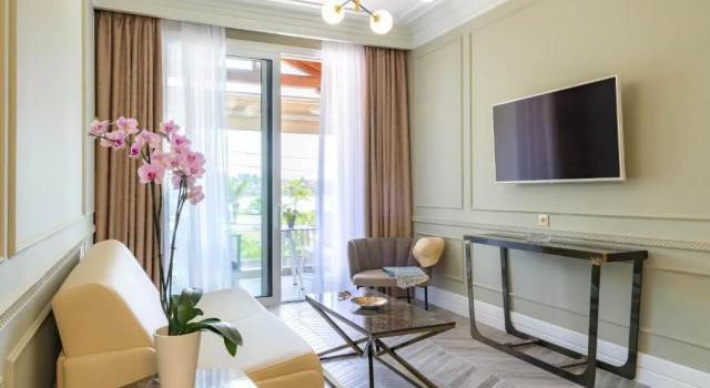 Апартаменты Deluxe Ormos Luxury Suites Elia
