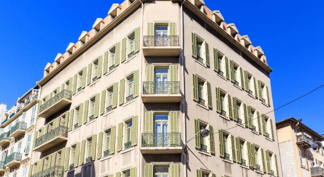 The Jay Hotel by HappyCulture