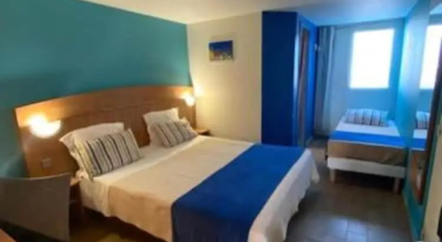 Трёхместный номер Standard Hôtel De La Plage
