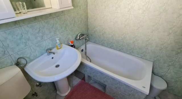 Urban Home Visoko, Забронировать Отель Отели Високо с парковкой, Парковка