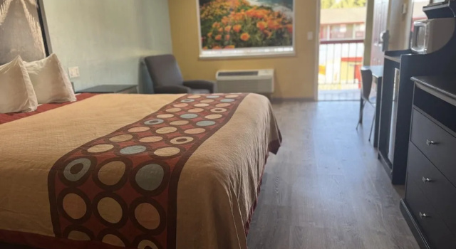 Двухместный номер INN at King City
