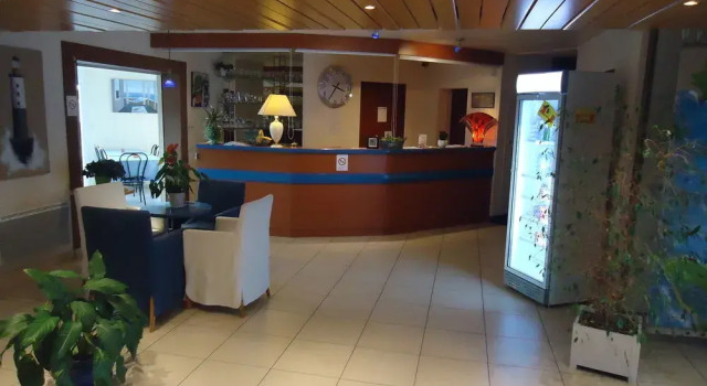 Hôtel Estuaire, Забронировать Отель Отели в центре Сен-Бревен-ле-Пен, в центре