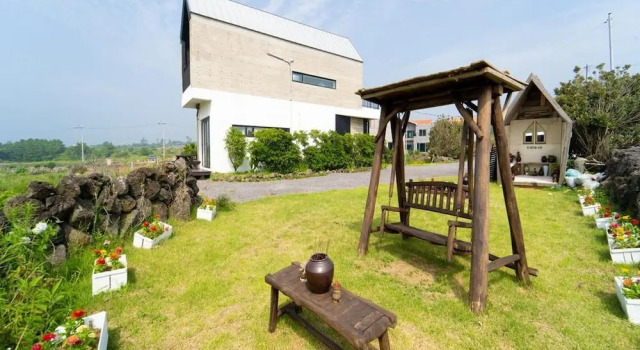 Номер Standard с 3 комнатами с видом на океан Jeju Jeobadae Nuwo