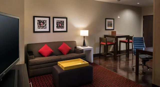Люкс Homewood Suites- Denver Downtown Convention Center