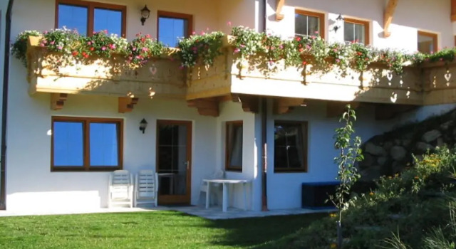 Haus Fiegl, Prenota Hotel Hotel a Tirolo con parcheggio, Parcheggio