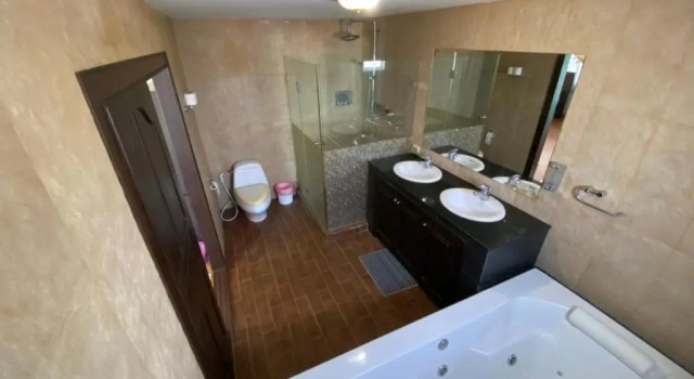 Коттедж Captivating 3-Bed Villa in Muang Pattaya
