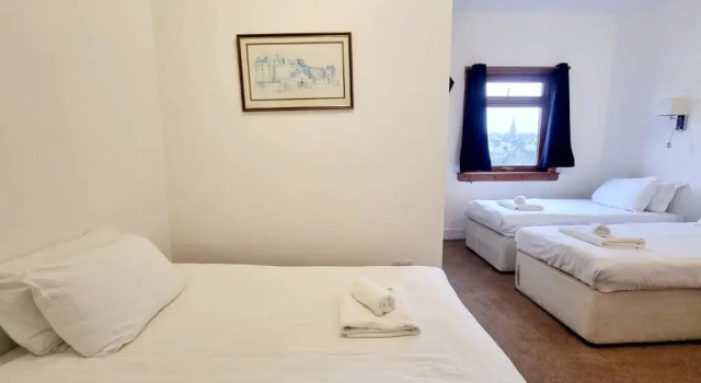 Трёхместный номер Standard The Guards Hotel