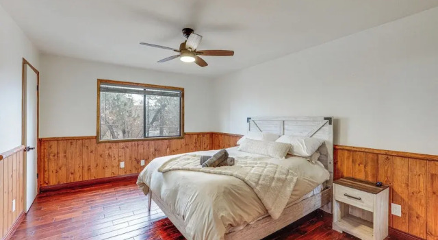 Renovated Moonridge Cabin w/ Hot Tub & Lake Views, Забронировать Дом для отпуска Биг-Бэар-Сити San Bernardino Mountains