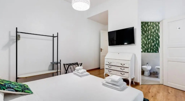 BDC - Residenza Valadier 3-Bdr and 3 bathrooms apt, Забронировать Отель Отели Рима с парковкой, рядом с Собор Святого Петра, Парковка