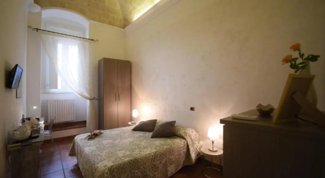 Da Noi Due, Prenota Hotel Hotel economici a Taranto