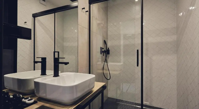 Люкс The Bridge Suites Hotel